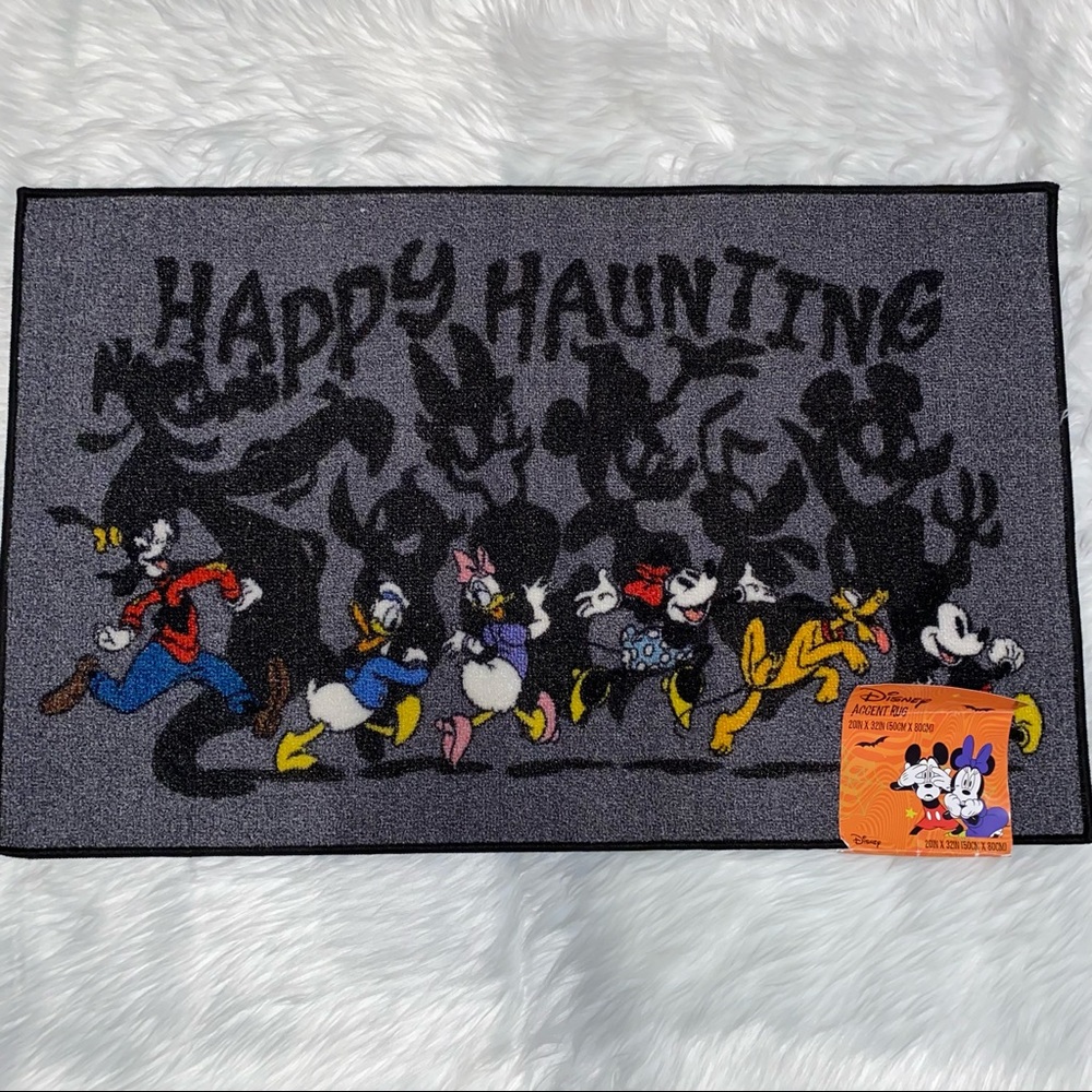 Disney Mickey Mouse & Friends Accent Rug